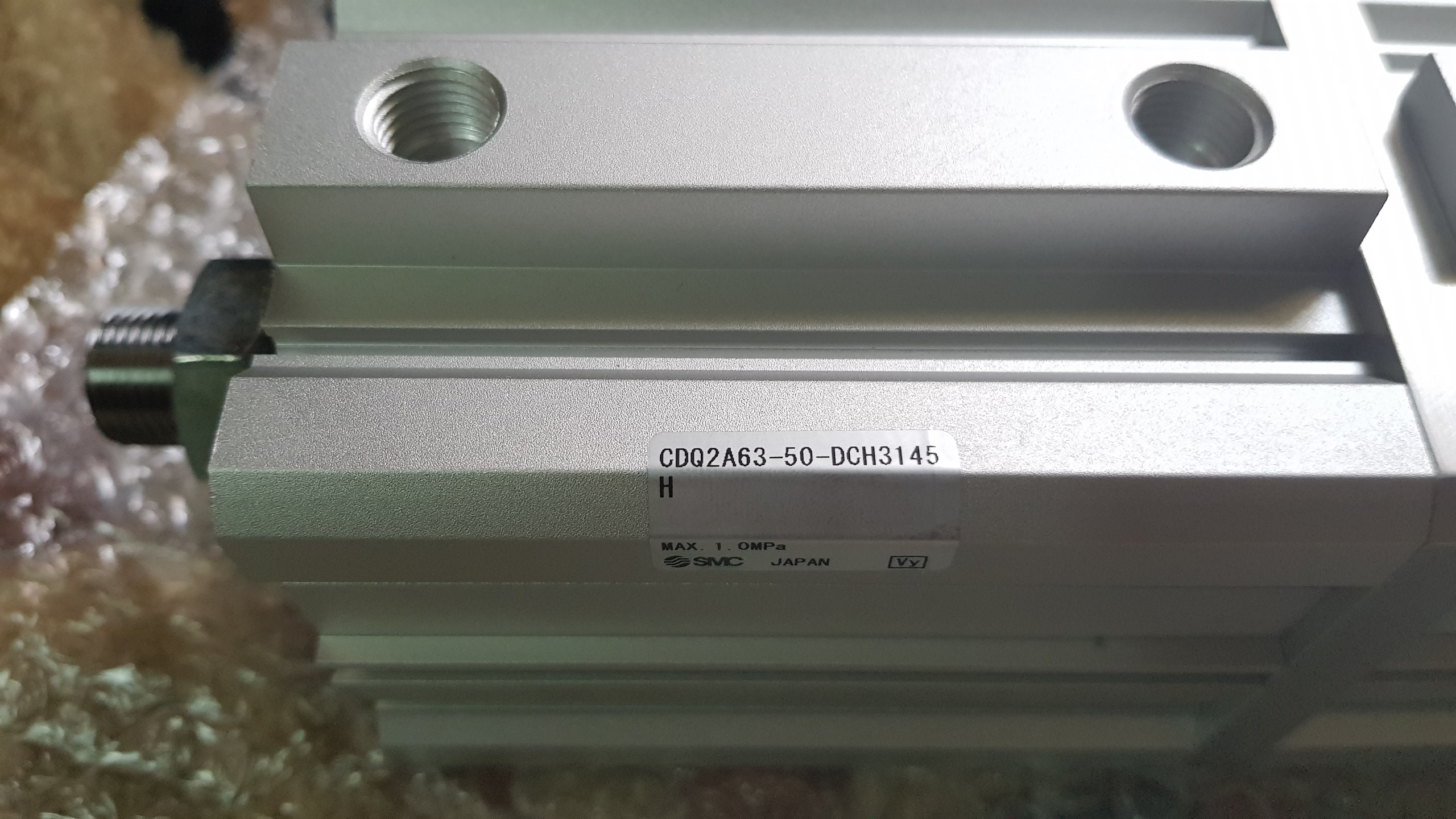 Xi lanh khí nén SMC CDQ2A63-50-DCH3145H