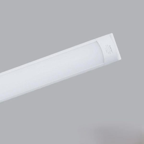 LED BÁN NGUYỆT MPE 0.6M 18W