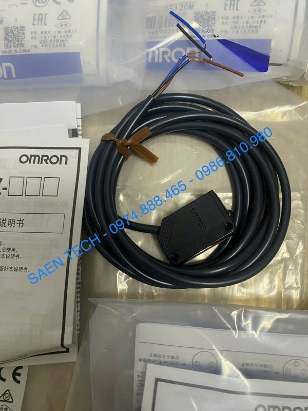 Cảm biến quang E3Z-LR61 2M Omron