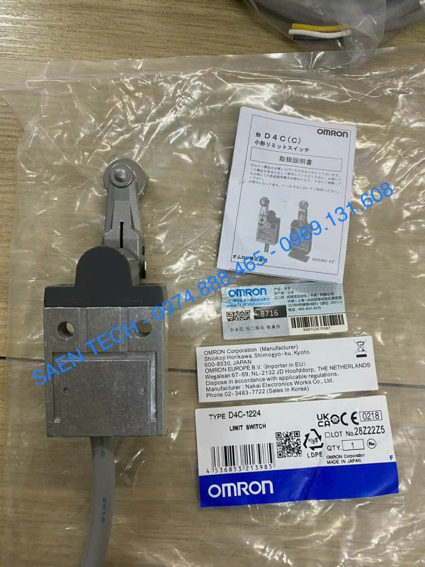 Công Tắc Hành Trình OMRON D4C-1224