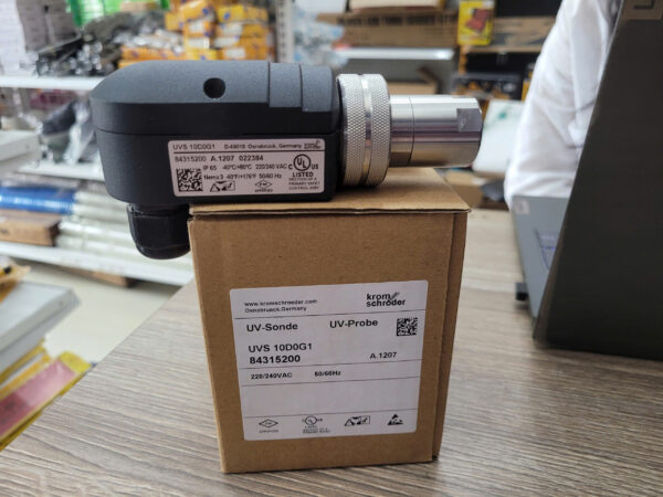 Cảm biến Krom 84315200 UVS 10D0G1